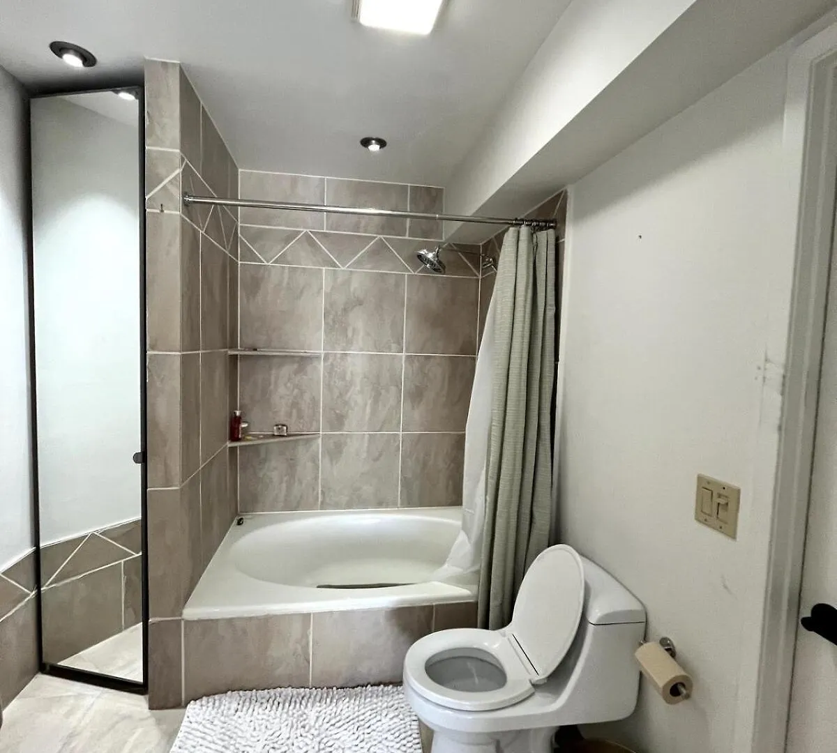 شقة Downtown Ps Retreat بالم سبرينغس 0*,  الولايات المتحدة الأمريكية